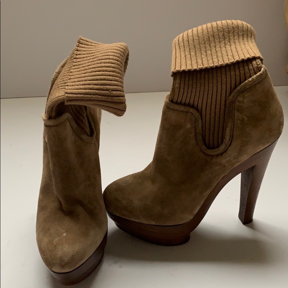 Booties - Picture 3 of 4
